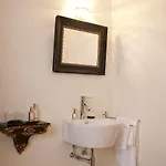 ダス 3*