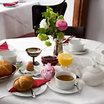 In Отель 3*