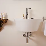 Отель In 3*